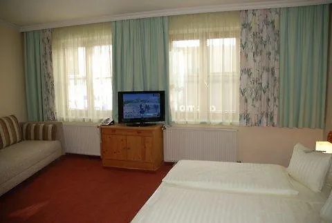 Landgraf Oda ve Kahvaltı Schladming